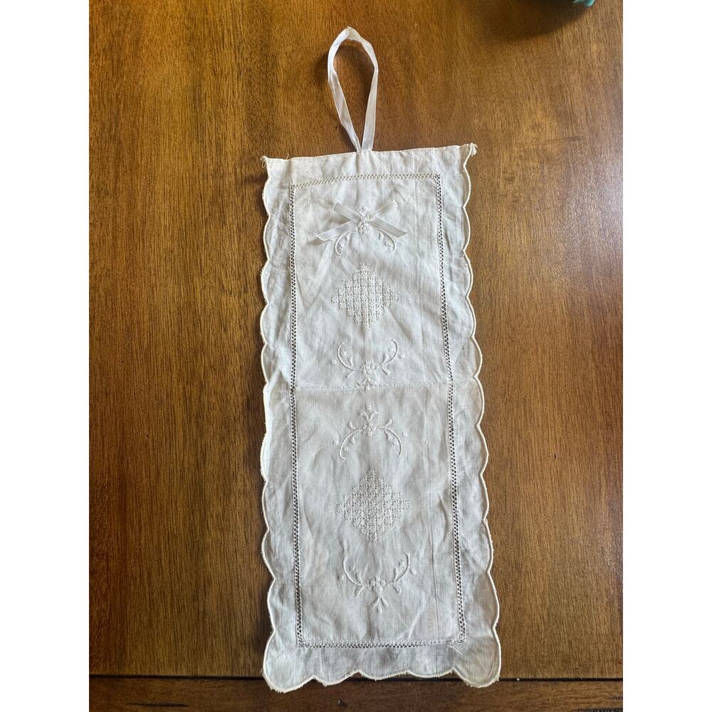 Vintage Style Linen Hanging Pocket Organizer Embroidered Cottagecore